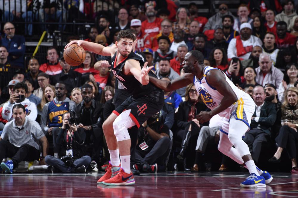 利亚以其出 利亚以其出