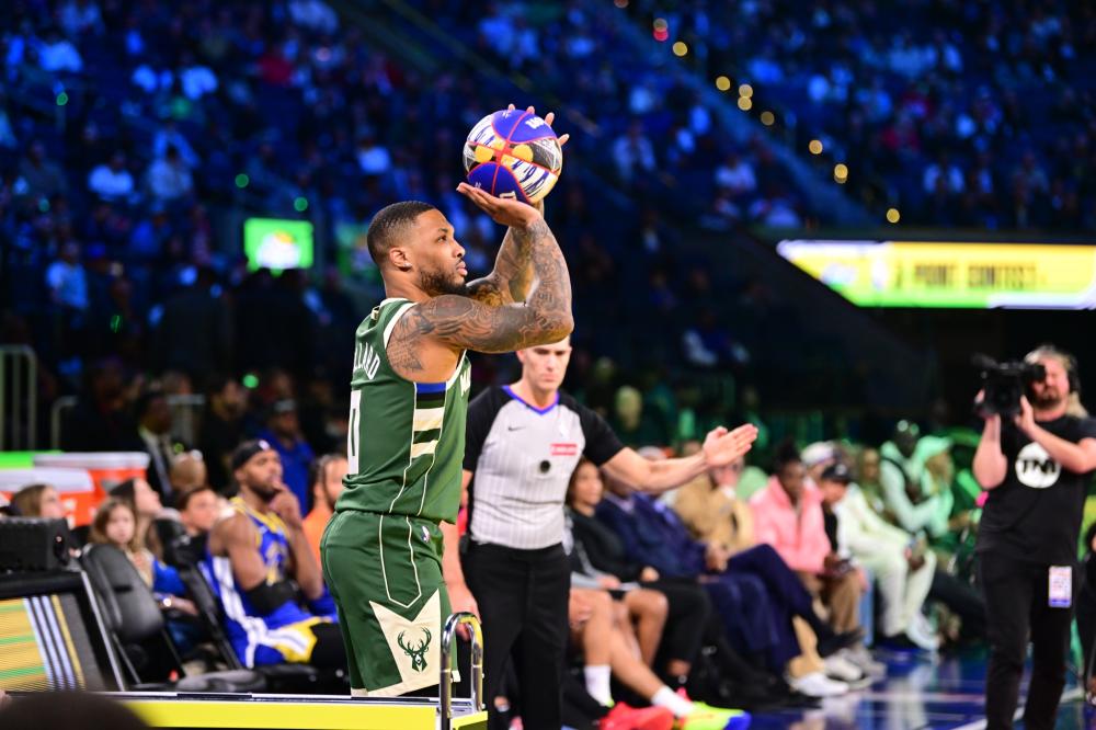 体进攻中更 体进攻中更