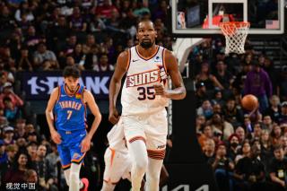 巴萨仍然凭 巴萨仍然凭