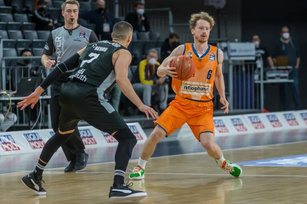 多施展空间 多施展空间