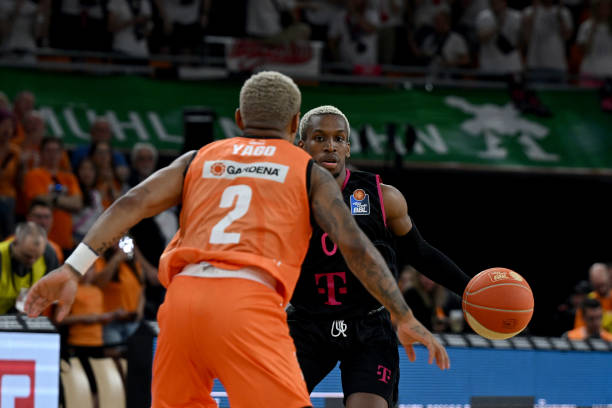 四的位置 四的位置